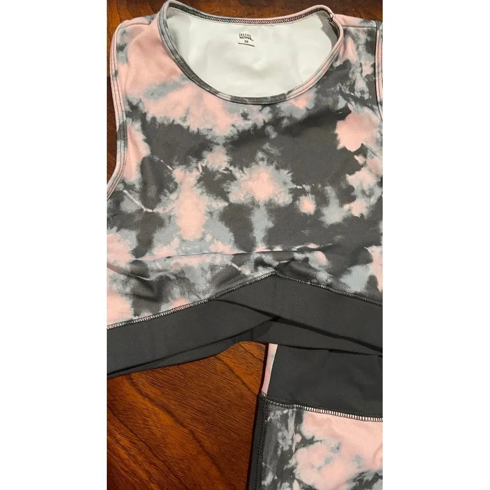 Justice active girl athleisure outfit set leggings 14/16 and sports bra‎ size 32